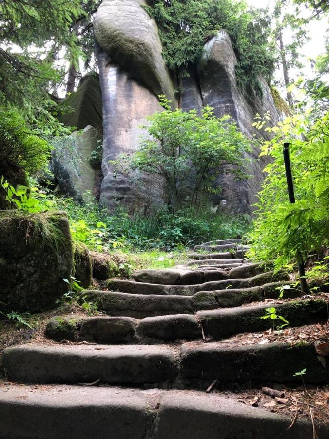 Klimatyczny Dom Kopaczowka Przytulna Miejscowka Z Kominkiem, Sauna I Ogrodem U Podnoza Gor Stolowych Radkow Exterior photo